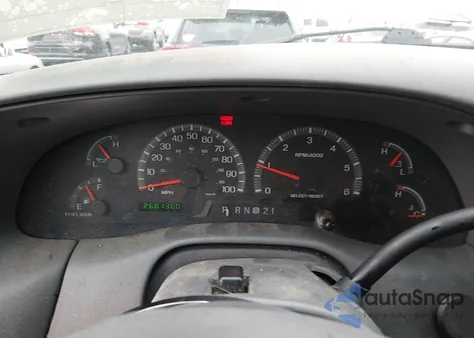 2002 Ford F-150 Lariat/Xlt z USA, uszkodzony, nr VIN 1FTRW08L02KC14269